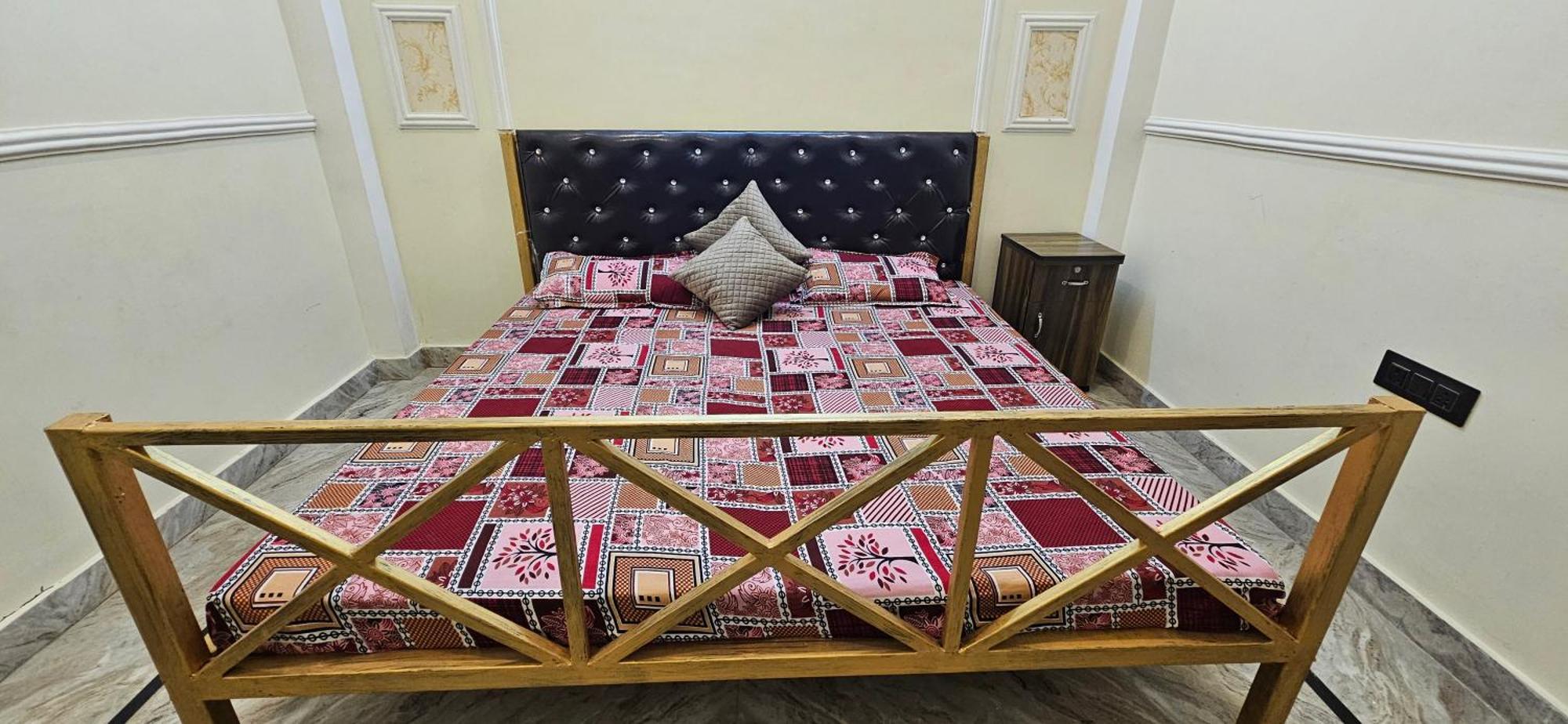 Blessing'S Home Stay 5 Bedrooms Luxury Villa Exquisite 5 Bedroom Villa Ideal Family Home Stay With Spacious Living Lucknow Exterior photo